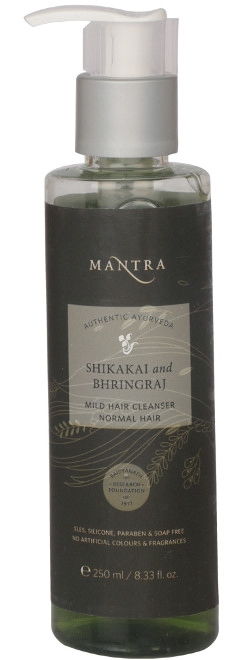 Mantra Shikakai And Bhringraj Mild Hair Cleanser